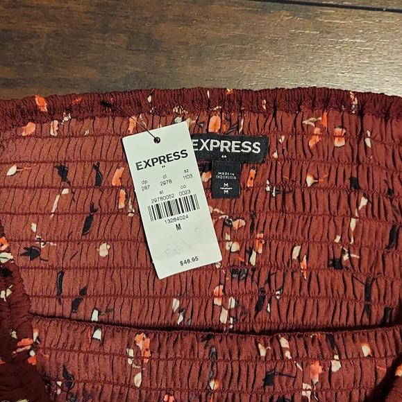 NWT Express Wide Sleeve Top - Picture 3 of 3